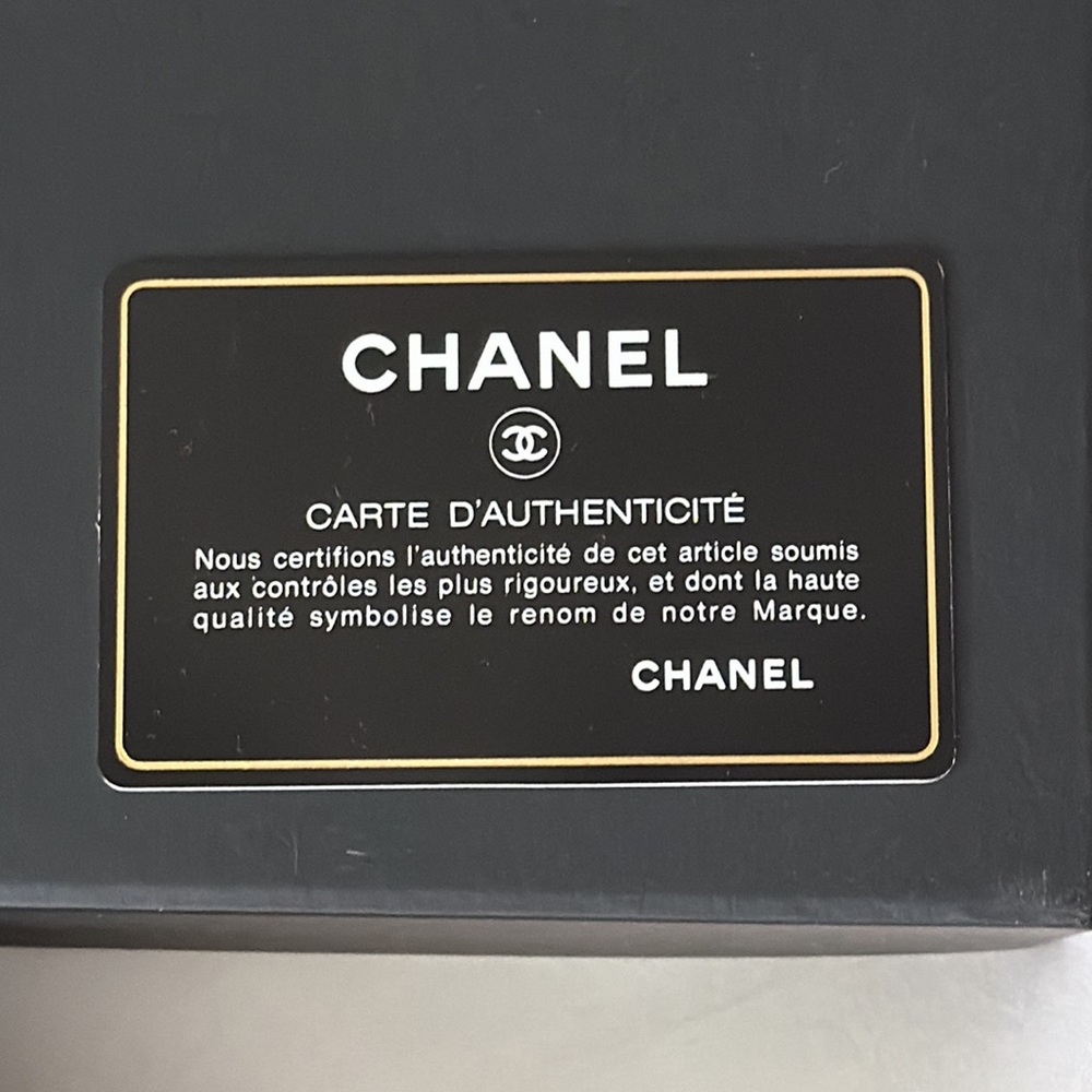 Chanel collectible Minaudiere in pristine condition. - Picture 6 of 16